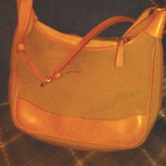 Dooney & Bourke purse - Picture 2 of 4